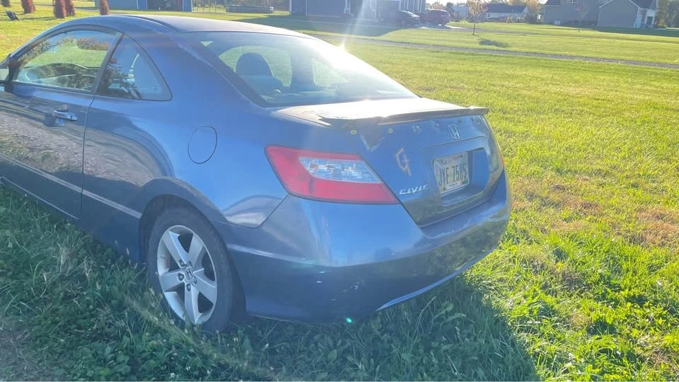 2006 Honda Civic 8th Gen - Image 7 of 11