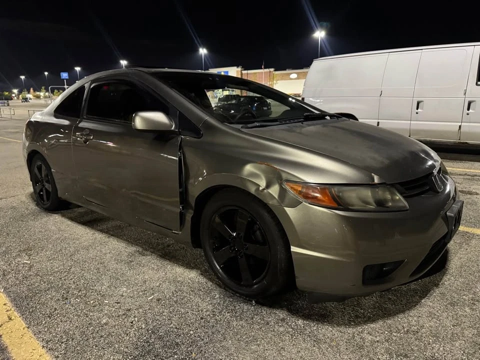 2006 Honda Civic 8th Gen - Image 10 of 12