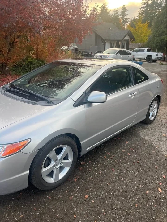 2006 Honda Civic 8th Gen - Image 2 of 9