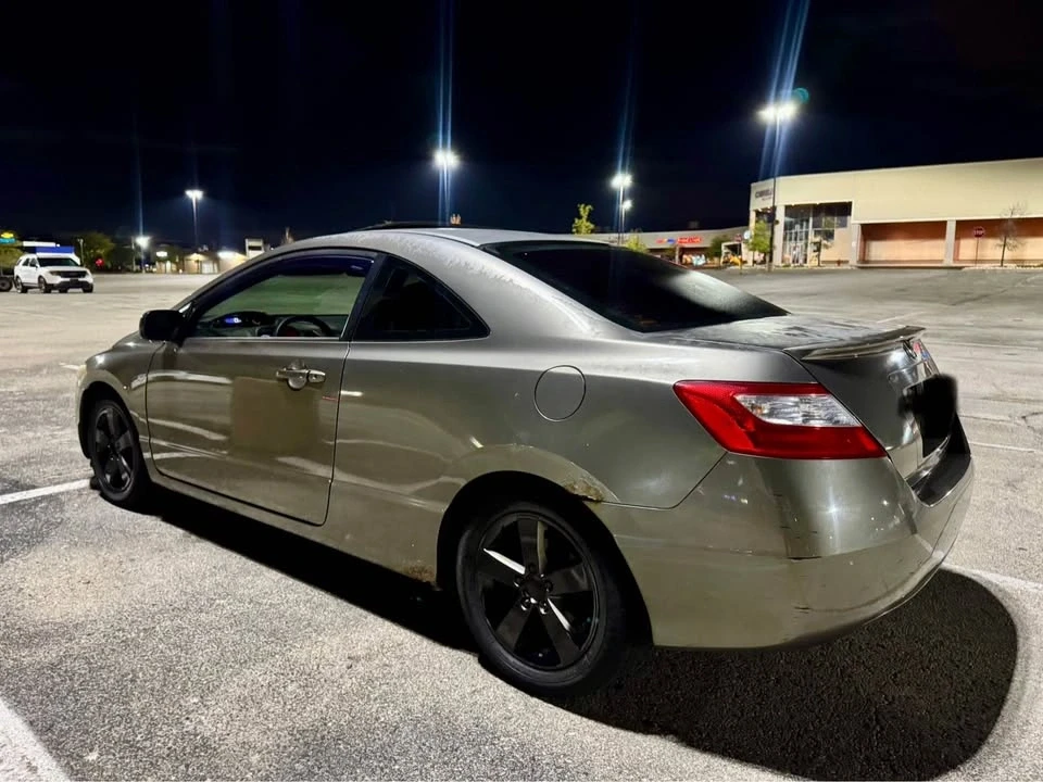 2006 Honda Civic 8th Gen - Image 2 of 12