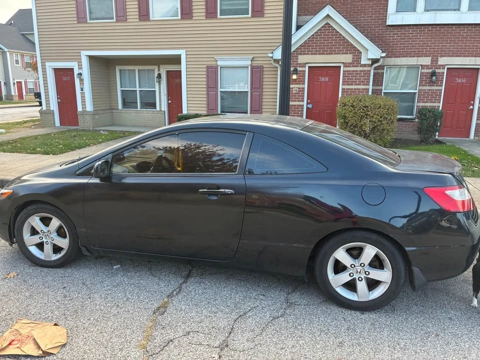 2006 Honda Civic 8th Gen - Image 3 of 3