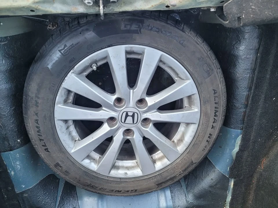 2006 Honda Civic 8th Gen - Image 13 of 14