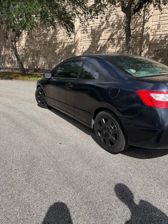 2006 Honda Civic 8th Gen - Image 3 of 4