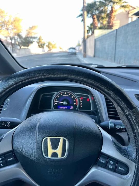 2006 Honda Civic 8th Gen - Image 11 of 16