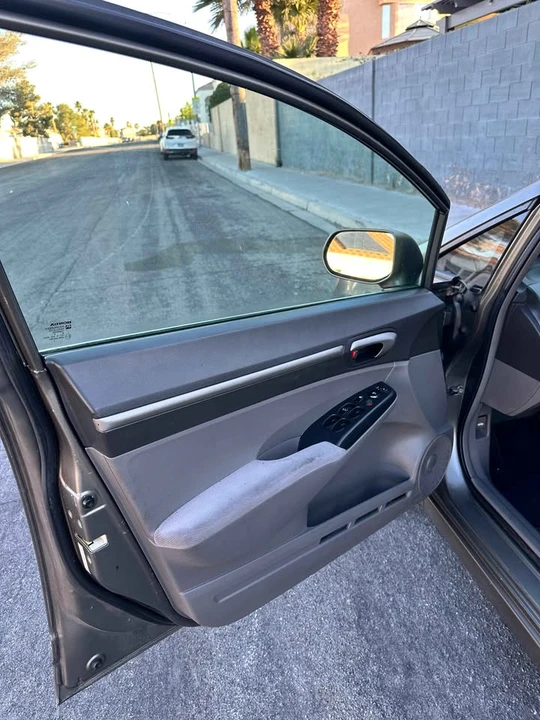 2006 Honda Civic 8th Gen - Image 15 of 16