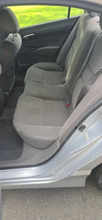 2006 Honda Civic 8th Gen - Image 7 of 12