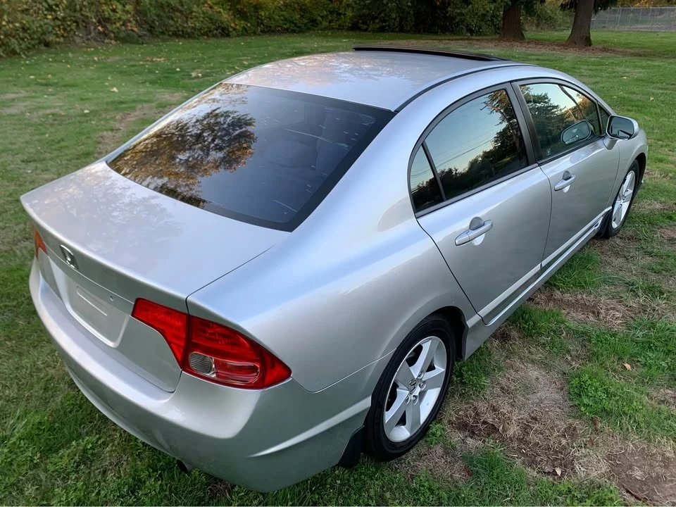 2006 Honda Civic 8th Gen - Image 4 of 8