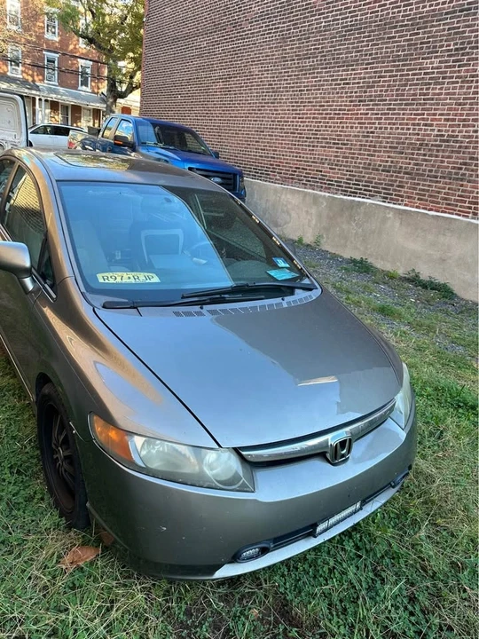 2006 Honda Civic 8th Gen - Image 15 of 17