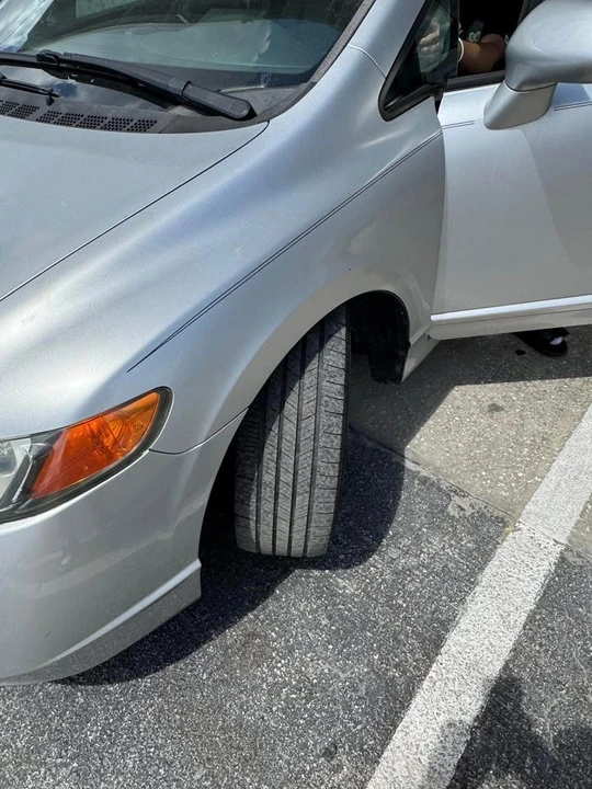 2006 Honda Civic 8th Gen - Image 6 of 9