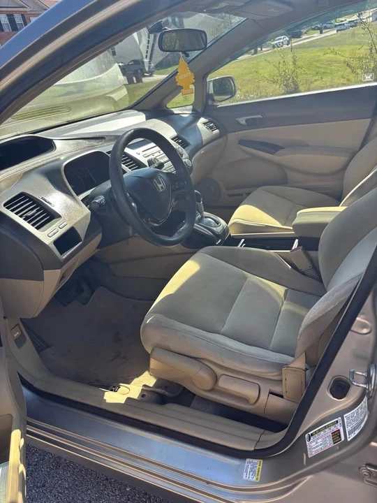 2006 Honda Civic 8th Gen - Image 7 of 9