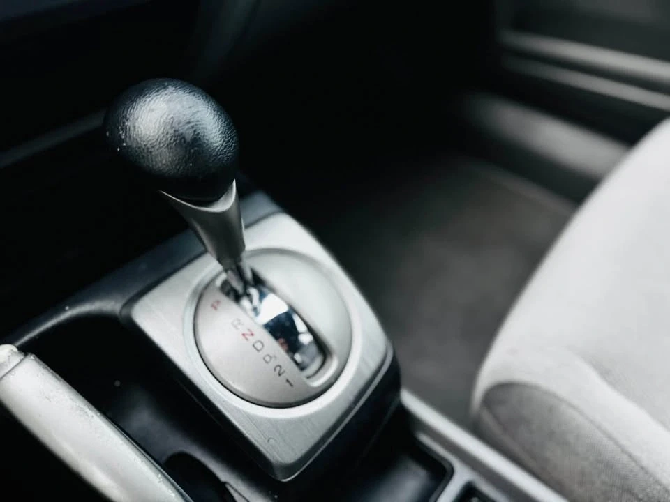 2006 Honda Civic 8th Gen - Image 13 of 17