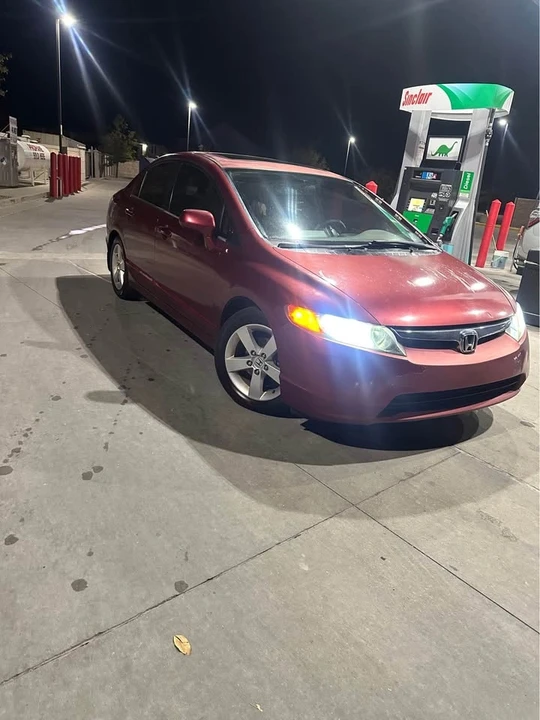 2006 Honda Civic 8th Gen - Image 2 of 12
