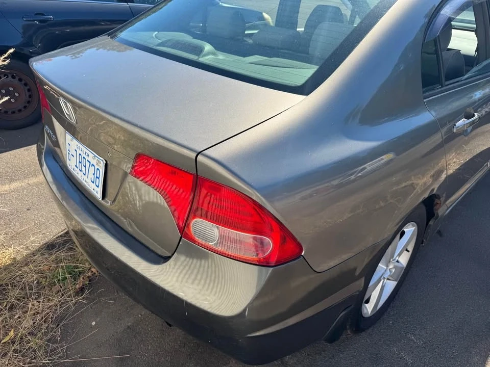 2006 Honda Civic 8th Gen - Image 2 of 13