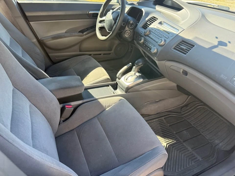 2006 Honda Civic 8th Gen - Image 16 of 20