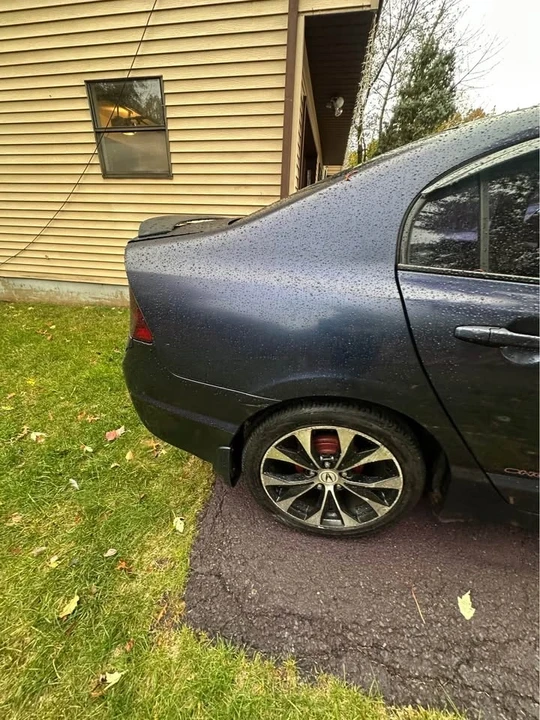 2006 Honda Civic 8th Gen - Image 8 of 12