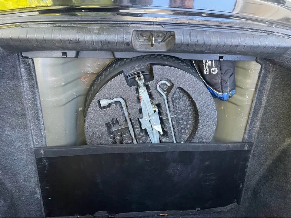 2006 Honda Civic 8th Gen - Image 16 of 16