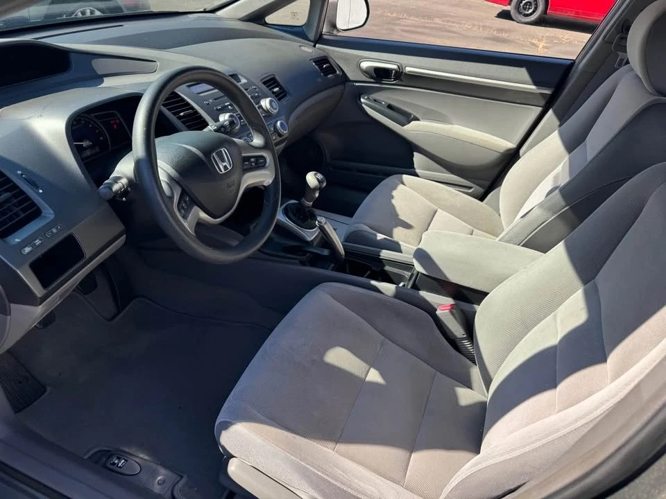 2006 Honda Civic 8th Gen - Image 7 of 13