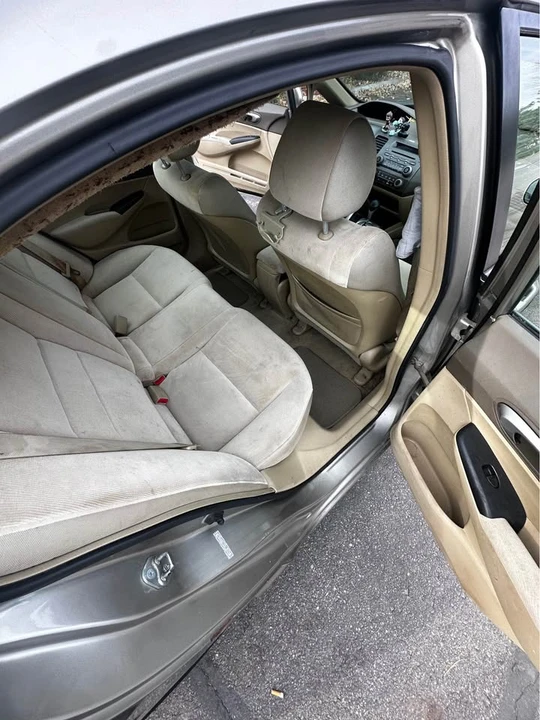 2006 Honda Civic 8th Gen - Image 7 of 11