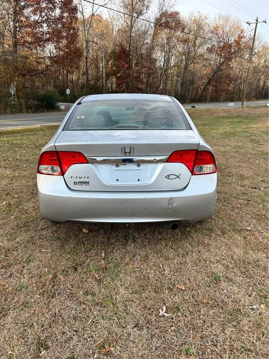 2006 Honda Civic 8th Gen - Image 4 of 10