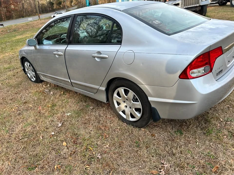 2006 Honda Civic 8th Gen - Image 7 of 10