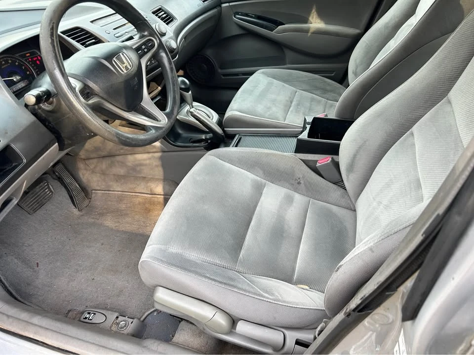 2006 Honda Civic 8th Gen - Image 9 of 10