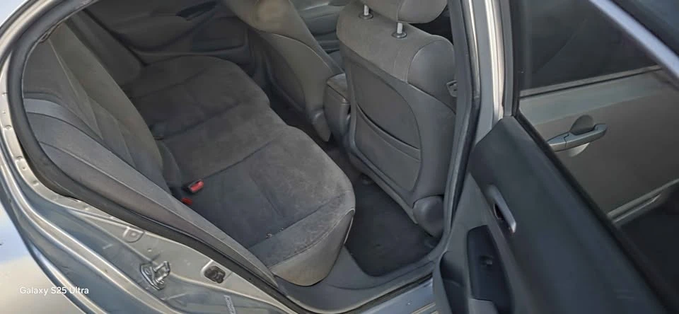 2006 Honda Civic 8th Gen - Image 10 of 12