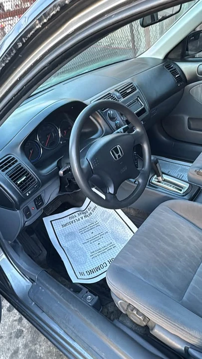 2006 Honda Civic 8th Gen - Image 6 of 10