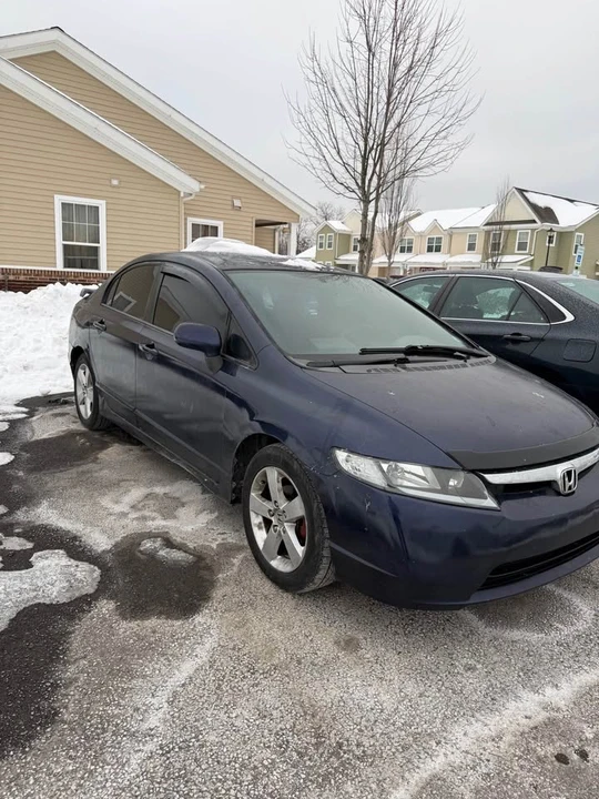 2006 Honda Civic 8th Gen - Image 2 of 5