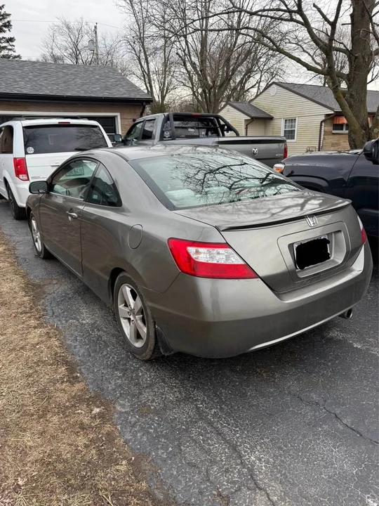 2006 Honda Civic 8th Gen - Image 3 of 4