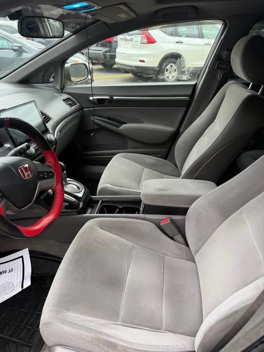 2006 Honda Civic 8th Gen - Image 11 of 13