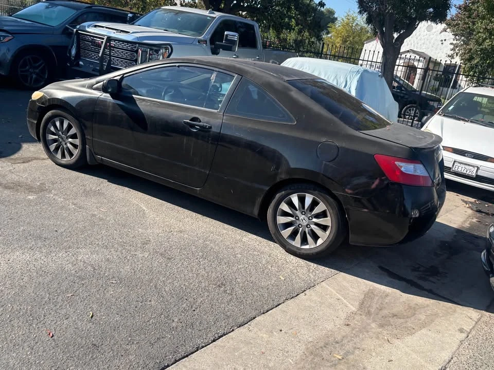 2006 Honda Civic 8th Gen - Image 3 of 4