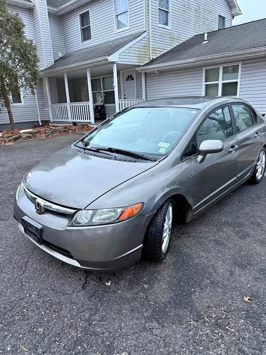 2006 Honda Civic 8th Gen - Image 2 of 13