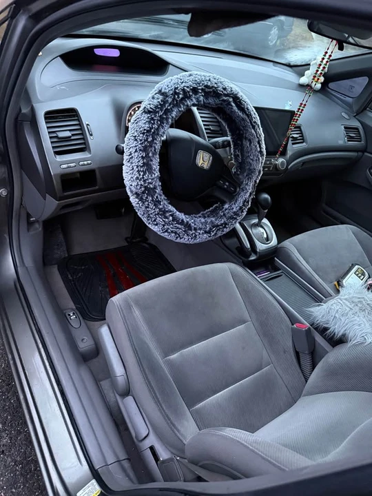 2006 Honda Civic 8th Gen - Image 12 of 13
