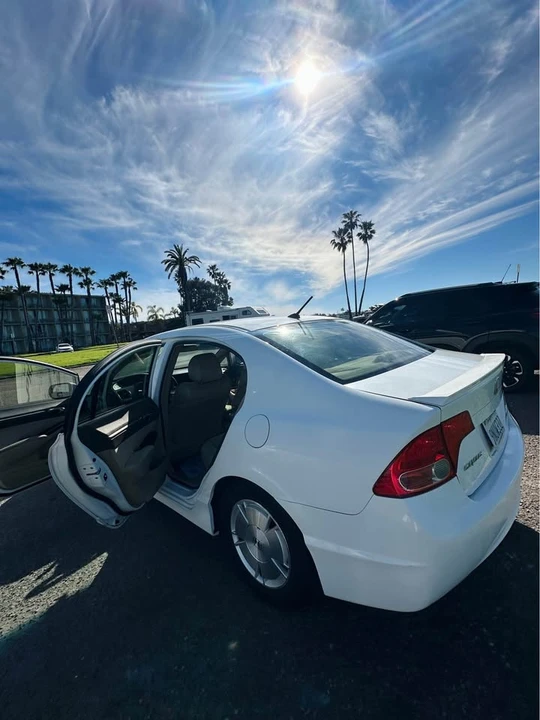 2006 Honda Civic 8th Gen - Image 9 of 17