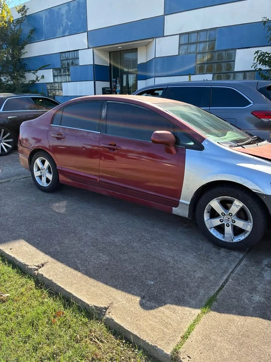 2006 Honda Civic 8th Gen - Image 3 of 4