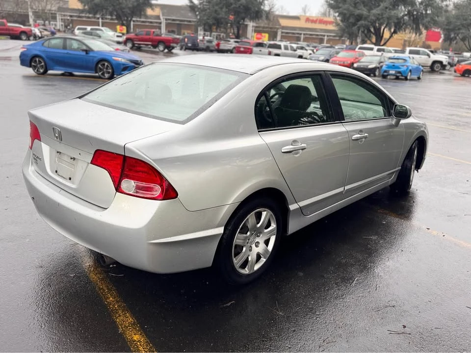 2006 Honda Civic 8th Gen - Image 4 of 11