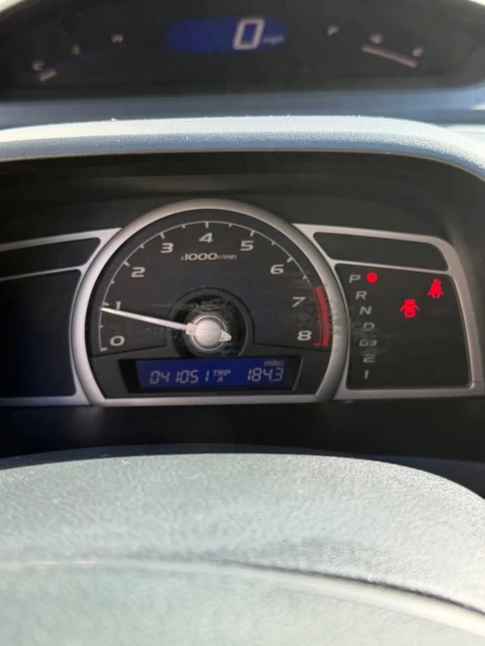 2006 Honda Civic 8th Gen - Image 9 of 12