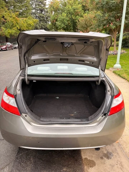 2006 Honda Civic 8th Gen - Image 8 of 9