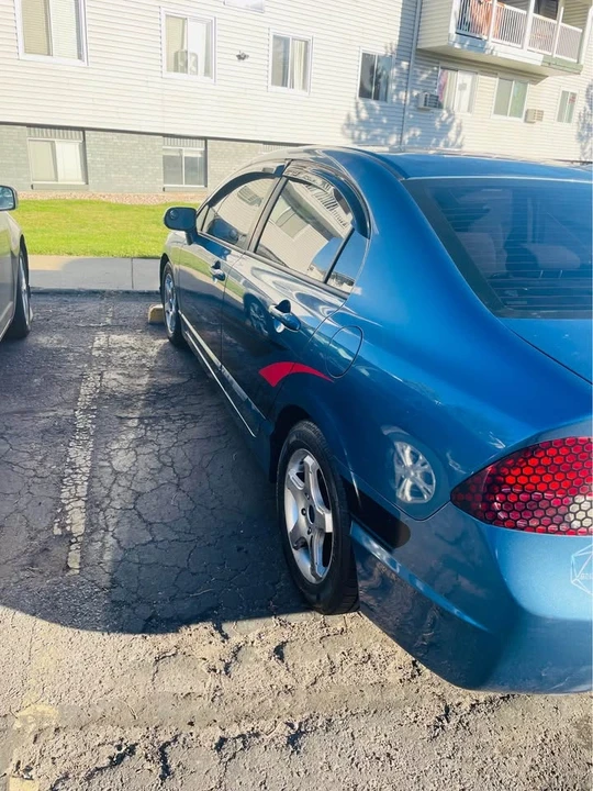 2006 Honda Civic 8th Gen - Image 2 of 3
