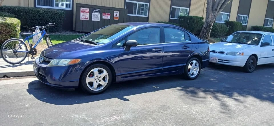 2006 Honda Civic 8th Gen - Image 2 of 3