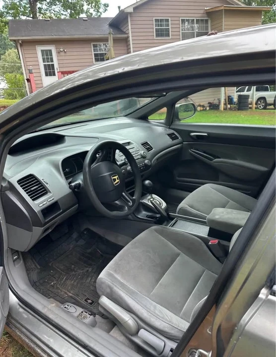 2006 Honda Civic 8th Gen - Image 2 of 6