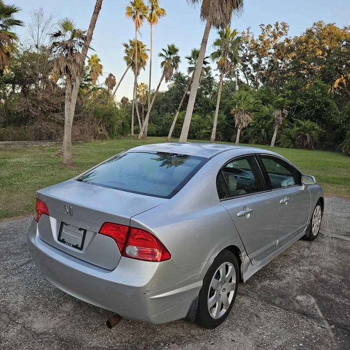 2006 Honda Civic 8th Gen - Image 5 of 15