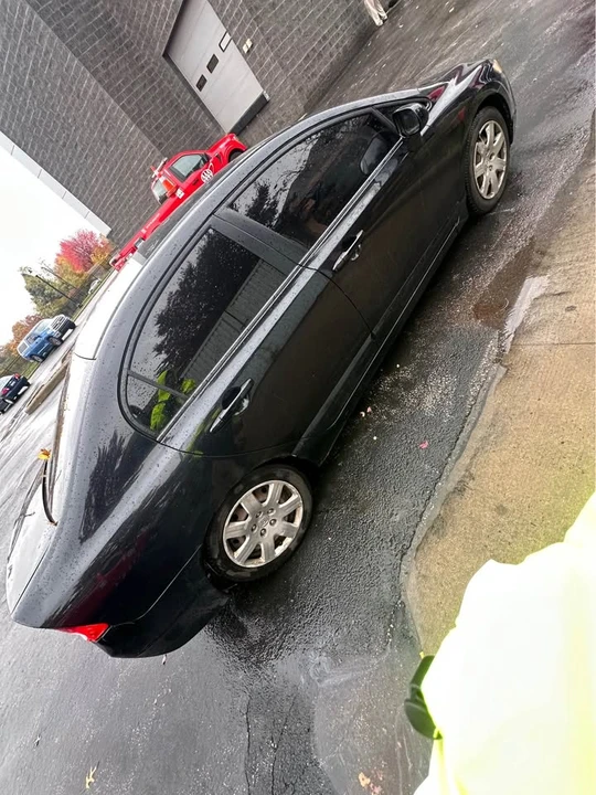 2006 Honda Civic 8th Gen - Image 9 of 9