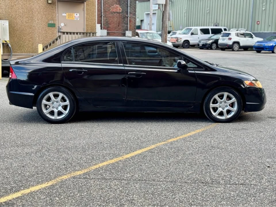 2006 Honda Civic 8th Gen - Image 6 of 13