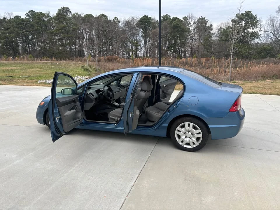 2006 Honda Civic 8th Gen - Image 7 of 16