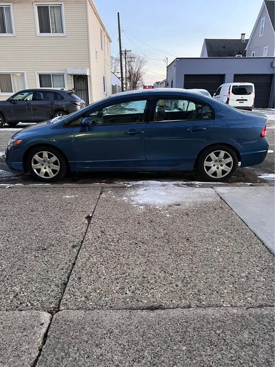 2008 Honda Civic 8th Gen - Image 7 of 20