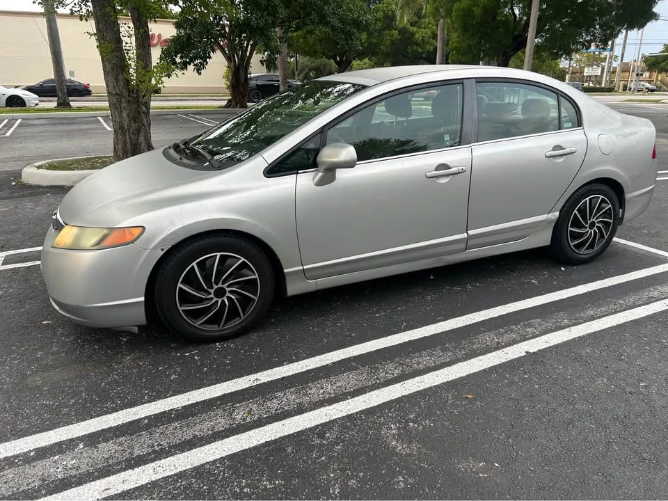 2006 Honda Civic 8th Gen - Image 7 of 10