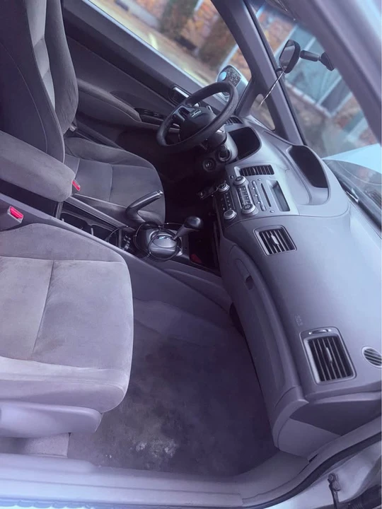 2006 Honda Civic 8th Gen - Image 9 of 13