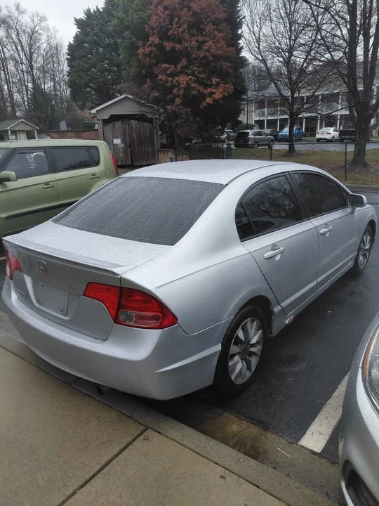 2006 Honda Civic 8th Gen - Image 2 of 5
