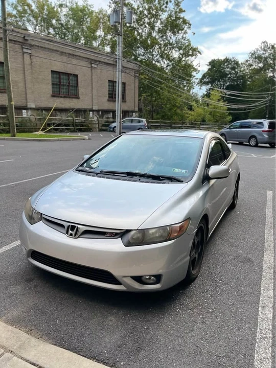 2006 Honda Civic Si 8th Gen - Image 2 of 9